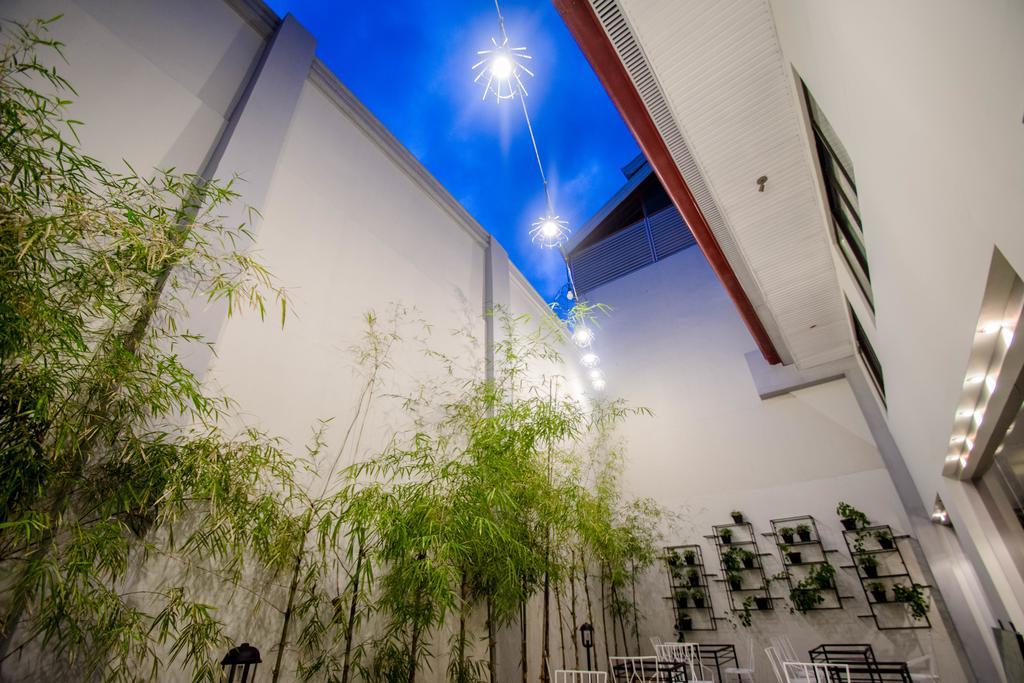 Almont City Hotel Butuan City Exterior photo