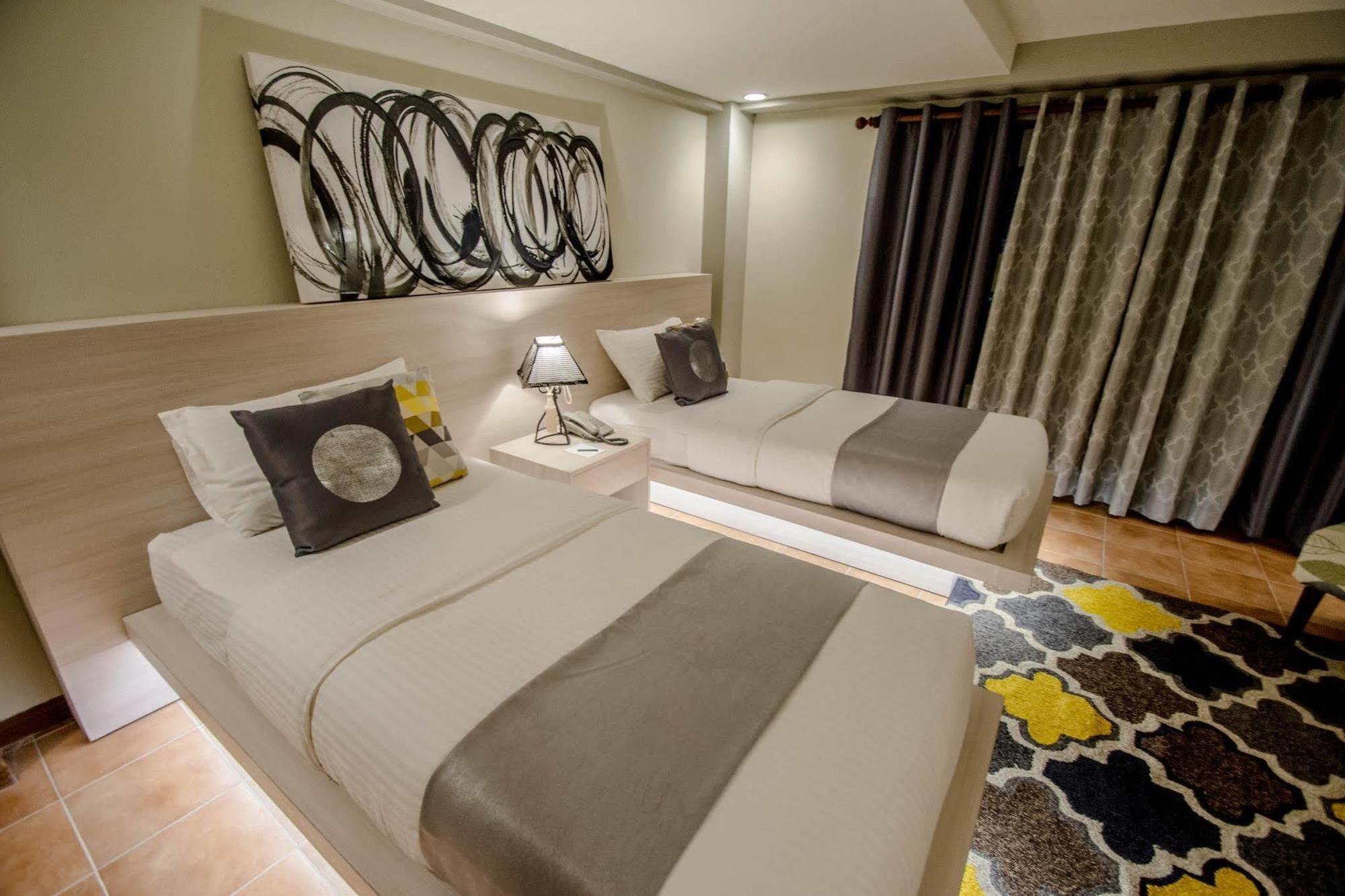 Almont City Hotel Butuan City Exterior photo